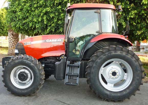 CaseIH Farmall 125A