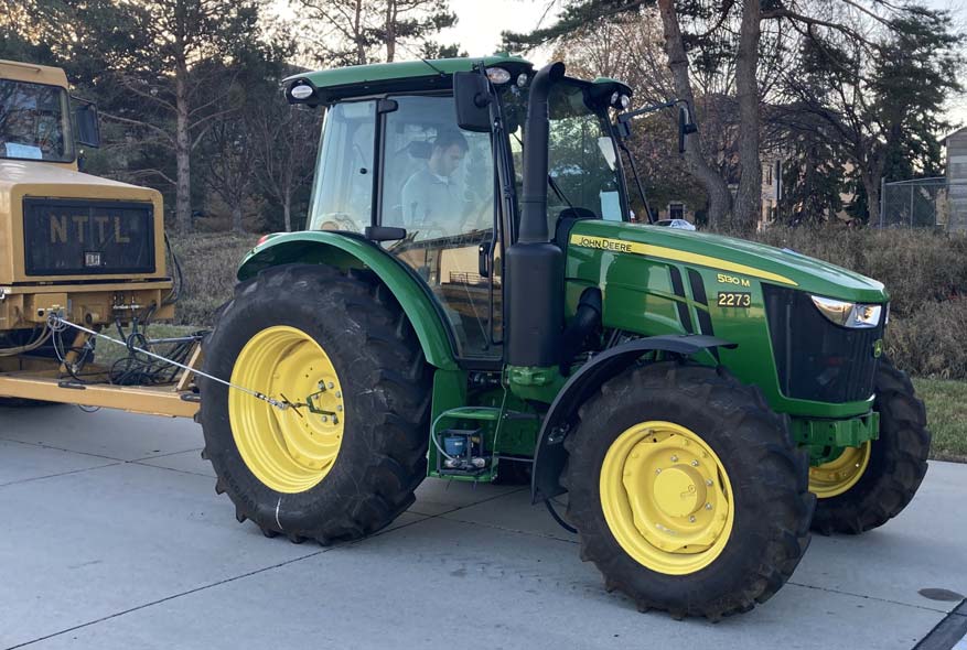 John Deere 5130M
