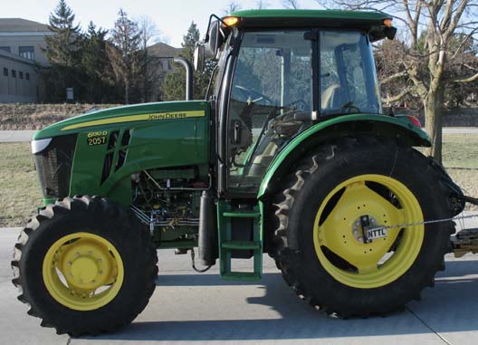 John Deere 6130D