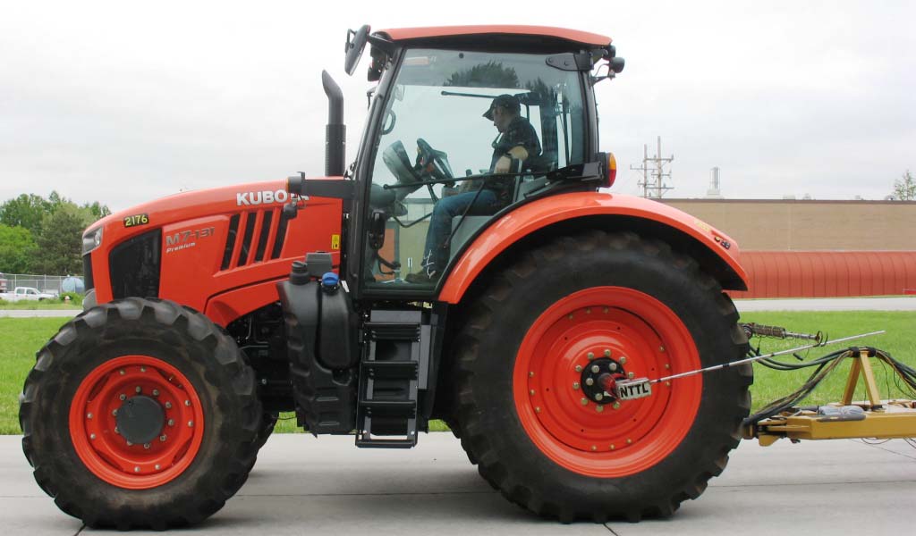 Kubota M7-131